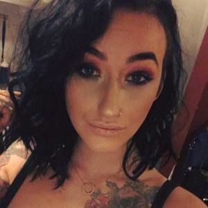 Meet your Posher, Kelli